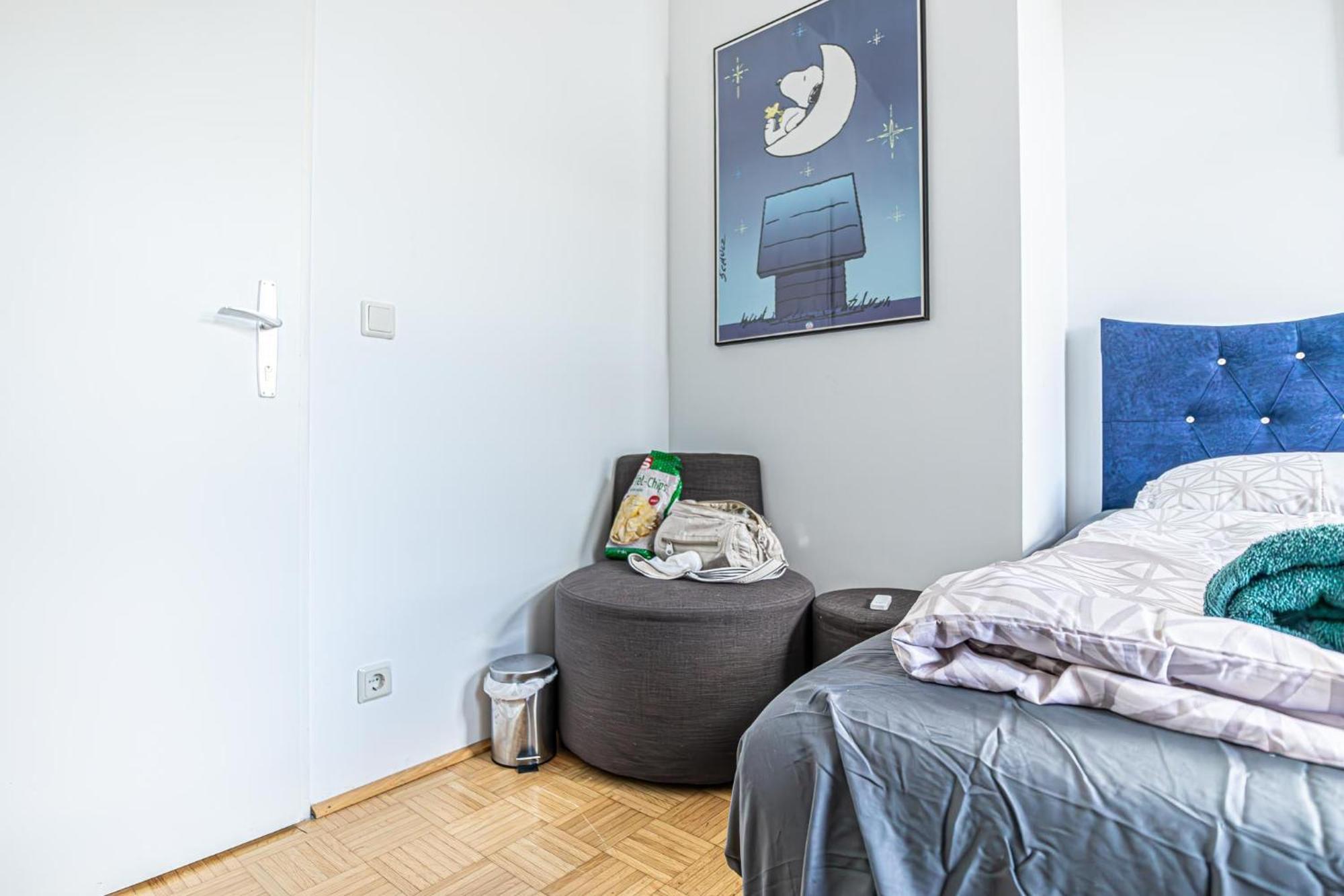 Near Schoenbrunn - Economy Rooms In Shared Apartment At Meidling Train Station Viyana Dış mekan fotoğraf